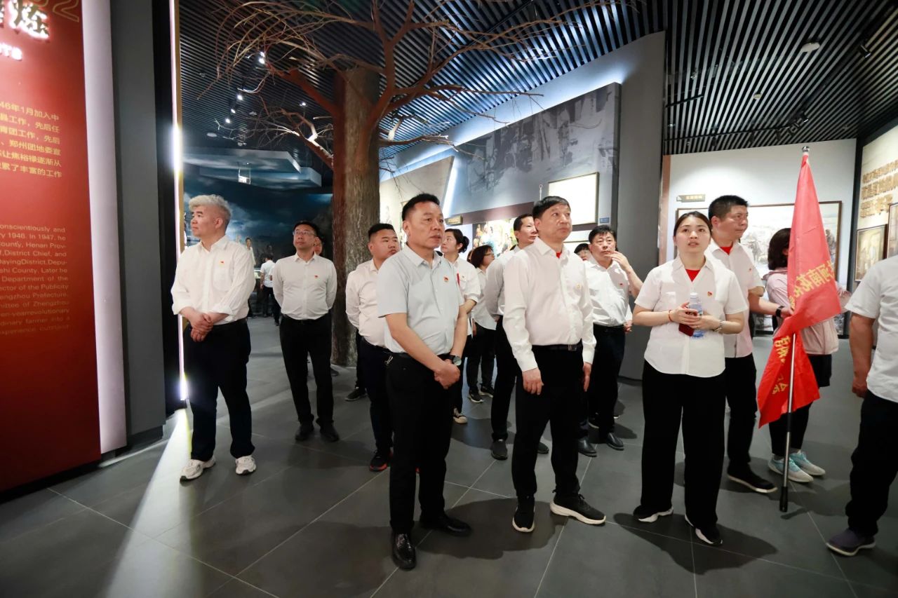 砥礪初心使命，汲取奮進(jìn)力量丨花花牛乳業(yè)集團(tuán)黨委組織開展學(xué)習(xí)“焦裕祿精神”主題黨日活動(dòng)